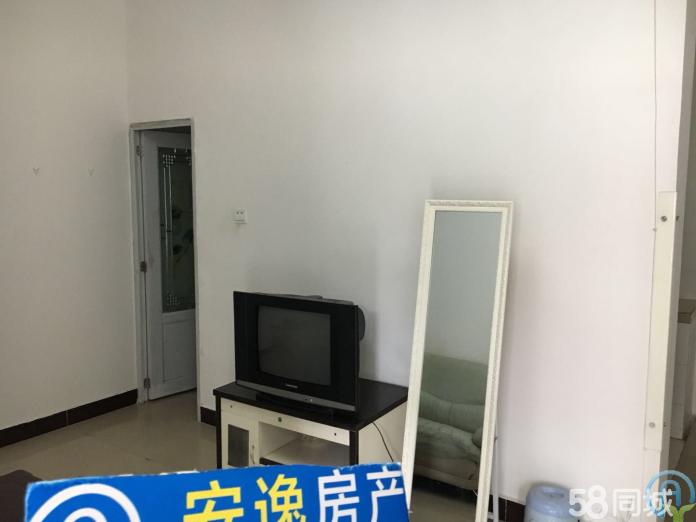 押一付三，九附二標(biāo)準(zhǔn)龥室龥廳電梯房，帶空調(diào)